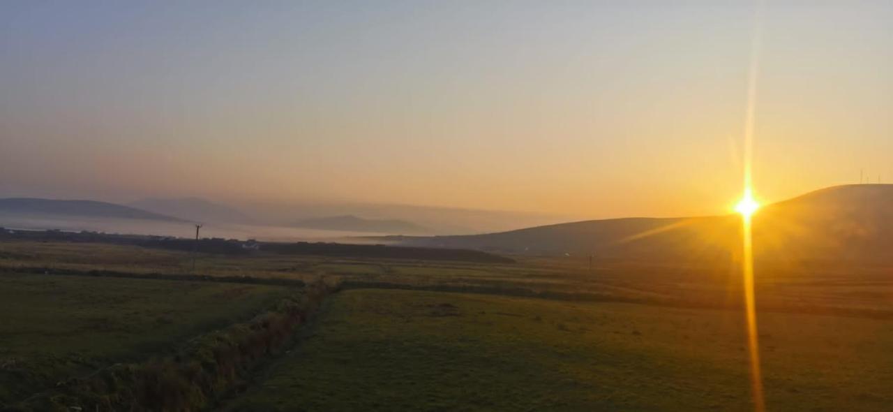 Skellig View Harbour View Sunrise Apartment Portmagee Eksteriør billede